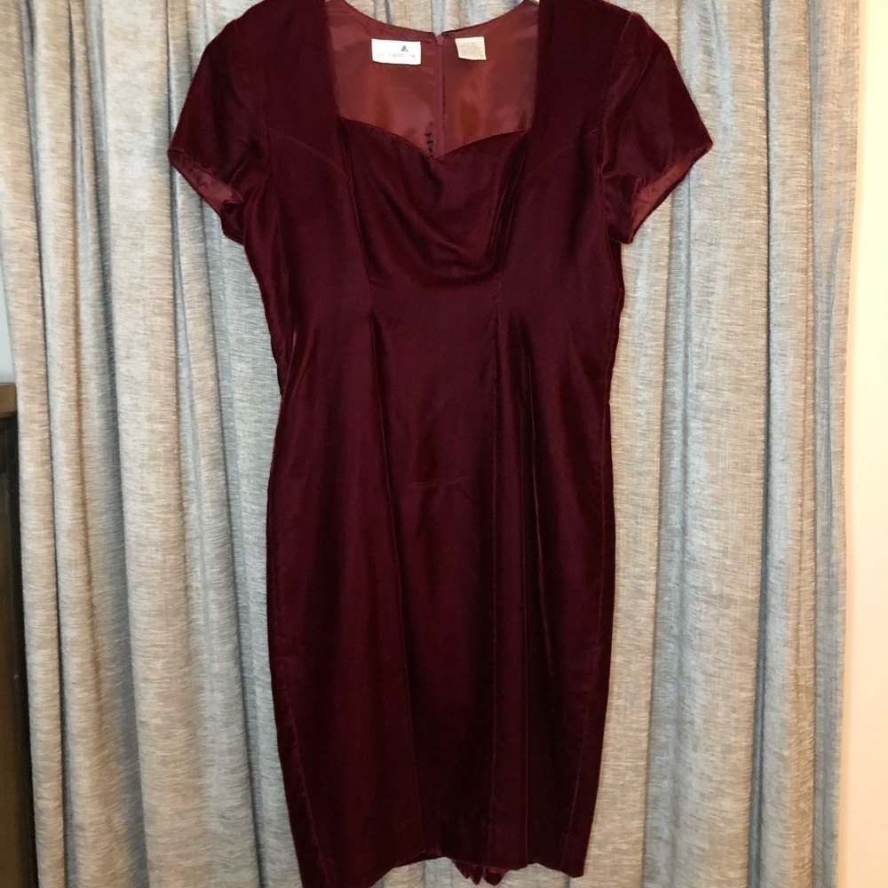 Vintage Liz Claiborne Dresses Burgundy Red Velvet Sweetheart Neckline Dress 10 - Picture 2 of 16